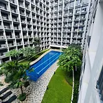 Shore 2 Residences Room 539 Facing Pool By Prime Stay